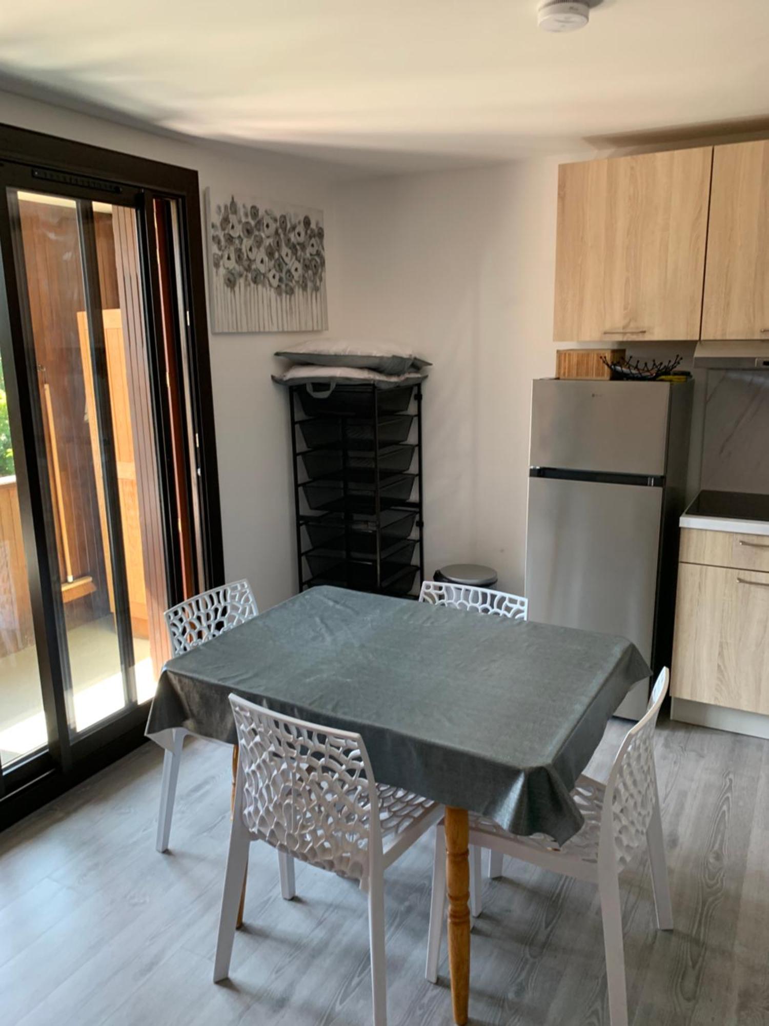 Appartement Agreable A Deux Pas Du Plan D'Eau Embrun Exterior photo